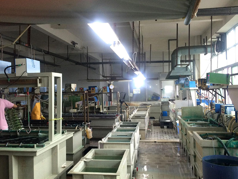 為何要關(guān)停小五金加工廠？